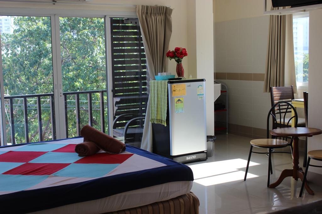 Dacha Beach Aparthotel Pattaya Kültér fotó