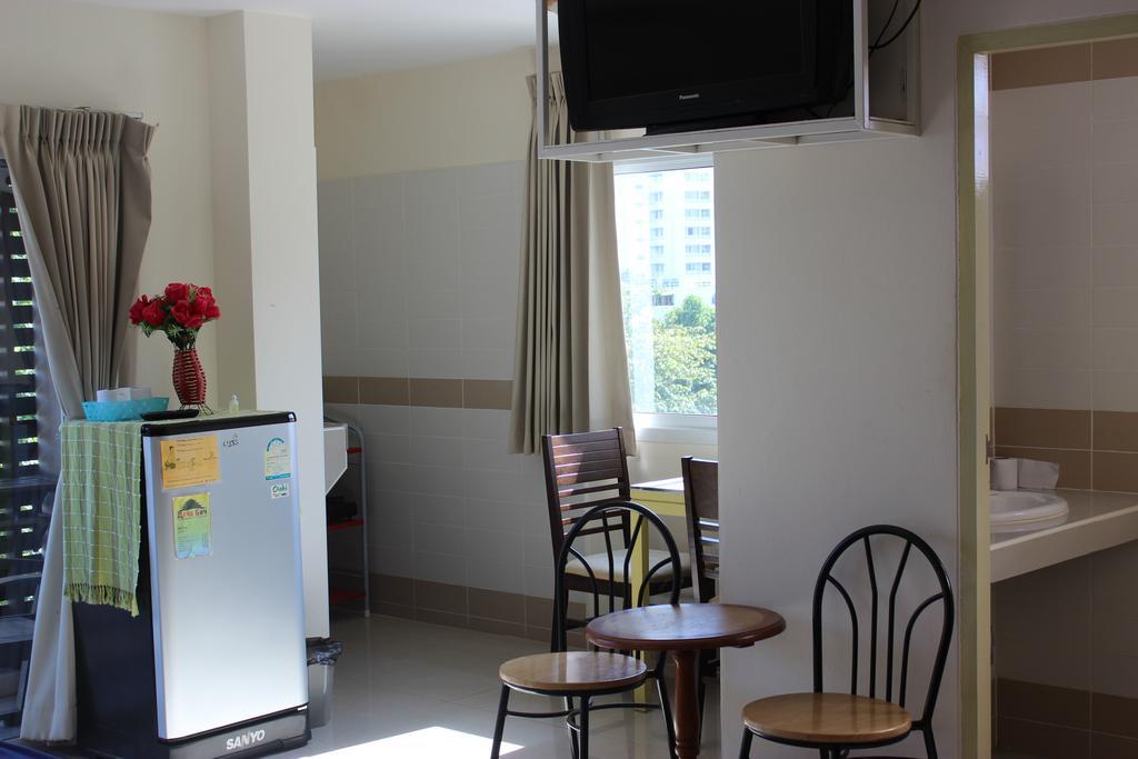Dacha Beach Aparthotel Pattaya Kültér fotó